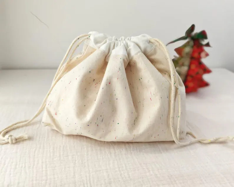 Off-White Speckled Drawstring Storage Bag with Knotted Rope Drawcord Accessories